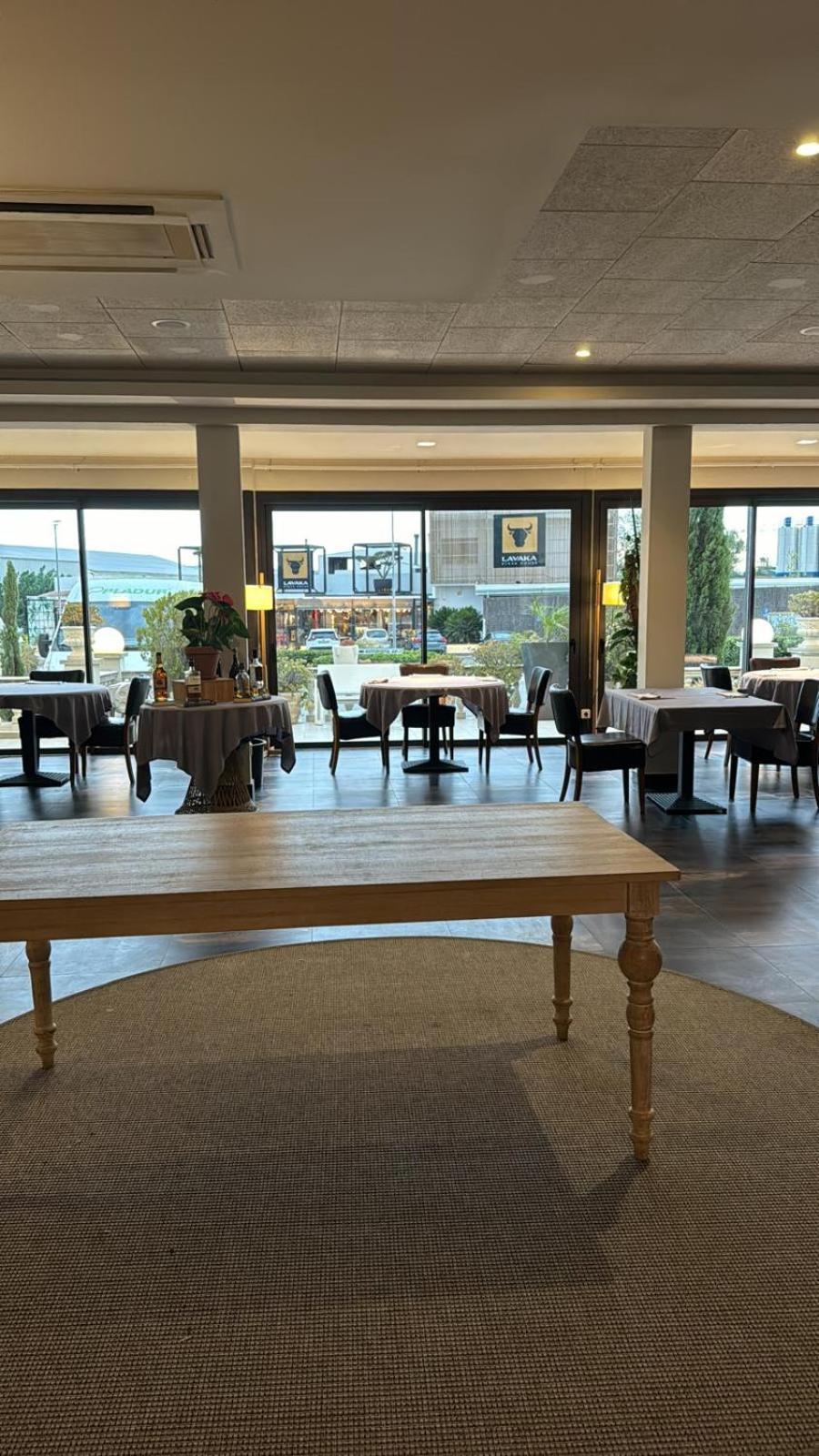 Hotel & Restaurant Figueres Parc Los Hostalets de Llers 외부 사진